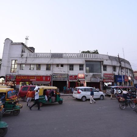 Hotel Mayur Gorakhpur Kültér fotó